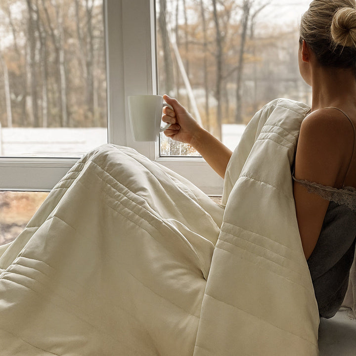 Ice Cooling Blanket for Hot Sleepers in Three Sizes | Cool Comfort on Warm Nights | Cooling Blankets
