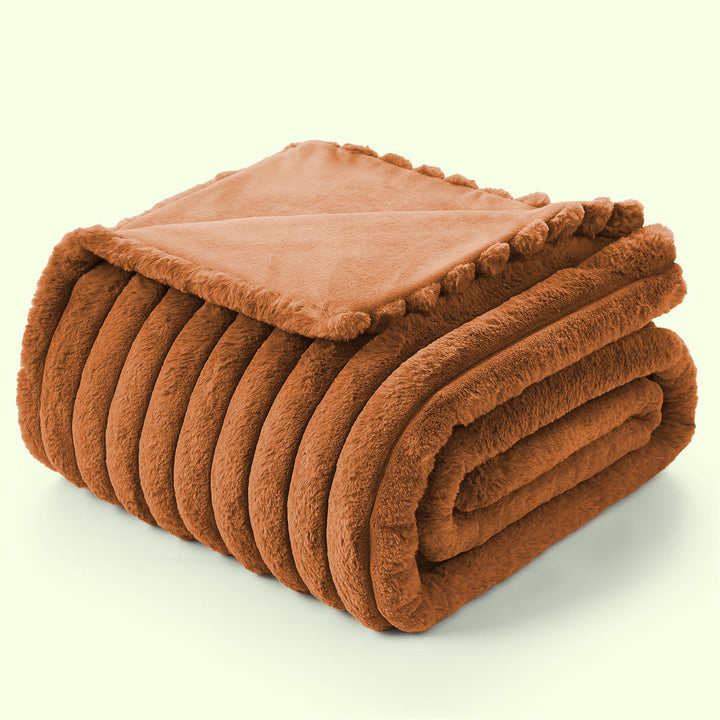 Fluffy Fleece Bed Blanket in Five Colours and Four Sizes | Soft Warmth for Cold Nights | Fleece Blankets