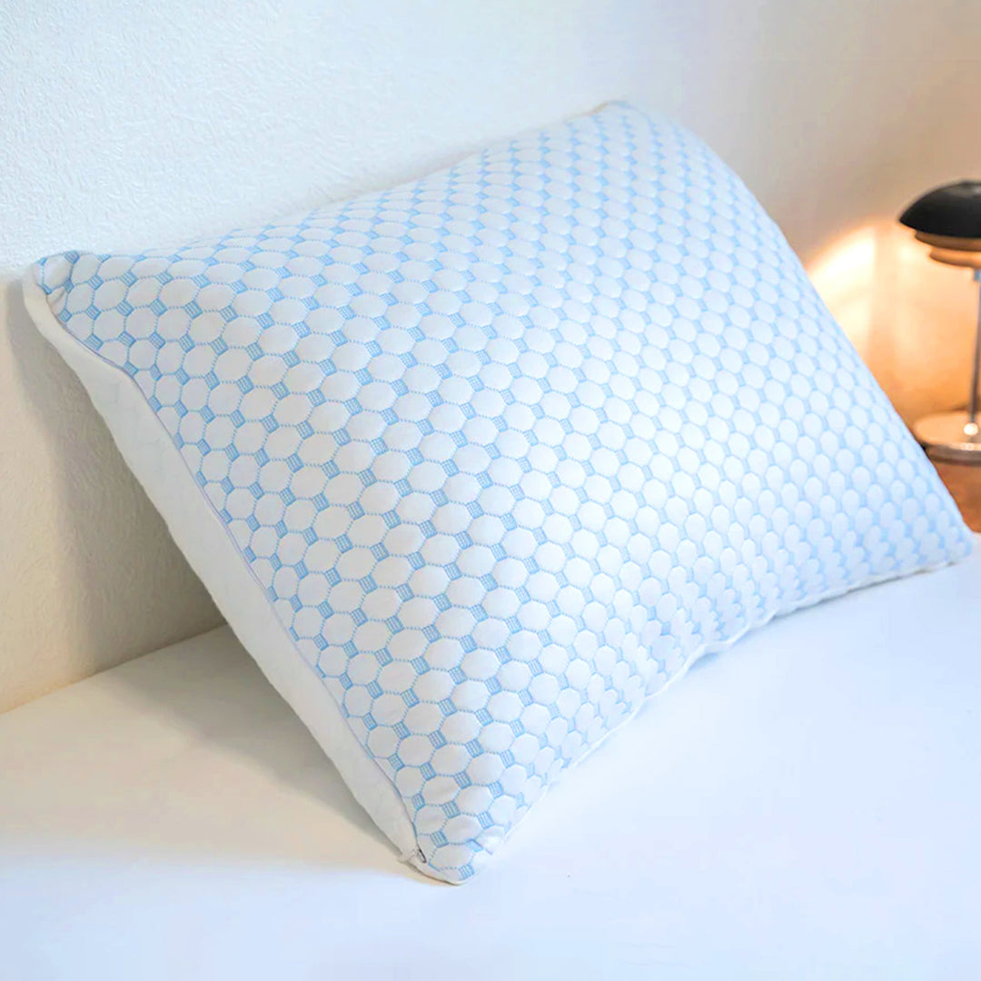 Cooling Gel-Infused Memory Foam Pillow for Hot Sleepers, 76 x 50 cm | Gel-Cooled Pillow for Warm Nights | Cooling Pillows