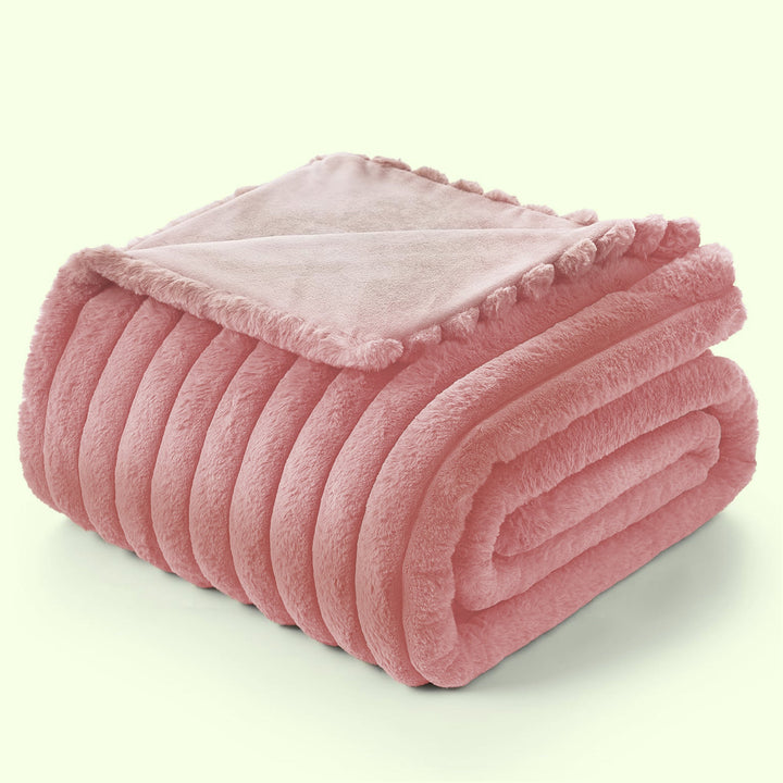 Fluffy Fleece Bed Blanket in Five Colours and Four Sizes | Soft Warmth for Cold Nights | Fleece Blankets