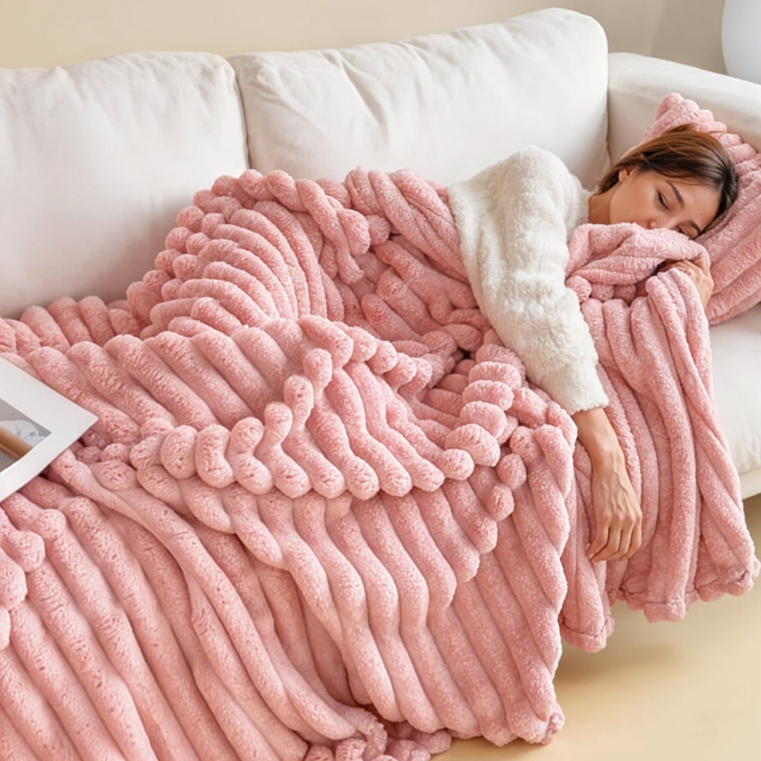 Fluffy Fleece Bed Blanket in Five Colours and Four Sizes | Soft Warmth for Cold Nights | Fleece Blankets