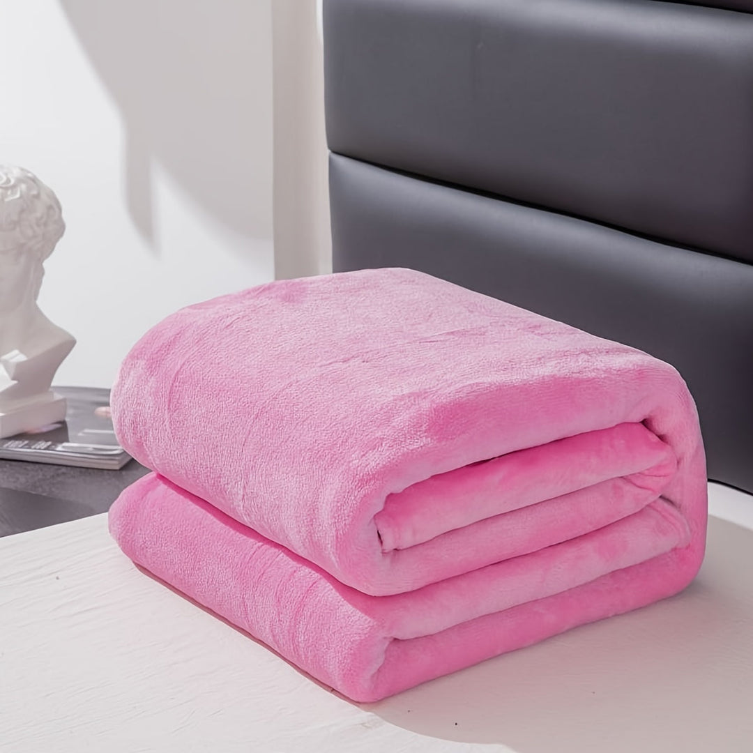 Soft Polyester Flannel Blanket for Couch, Bed and Camping in Six Sizes | Soft Flannel for All Seasons | Throw Blankets