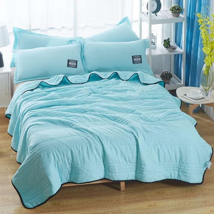 Ice Cooling Blanket for Hot Sleepers, Lightweight and Machine Washable | Cool-Touch Cover for Warm Sleepers | Throw Blankets