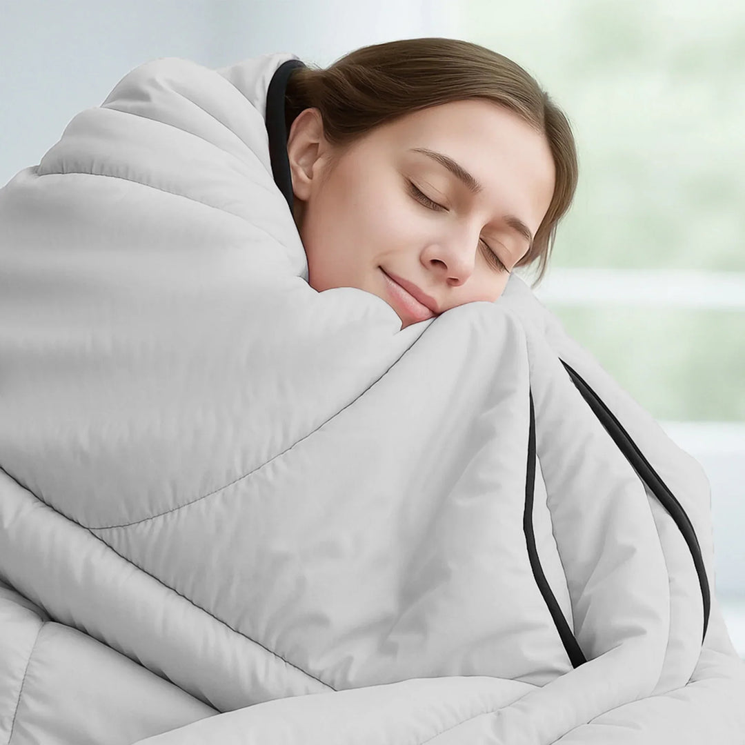 Ice Cooling Summer Blanket in Nylon Blend, Double, Queen and King Sizes | Chill Out Under a Cooling Blanket | Cooling Blankets