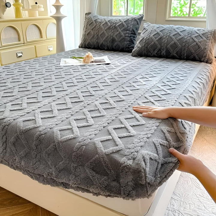 Quilted Velvet Sherpa Deep Pocket Bed Sheet Set, With or Without Pillowcases | Quilted Sherpa Warmth for Winter | Bedding Sets