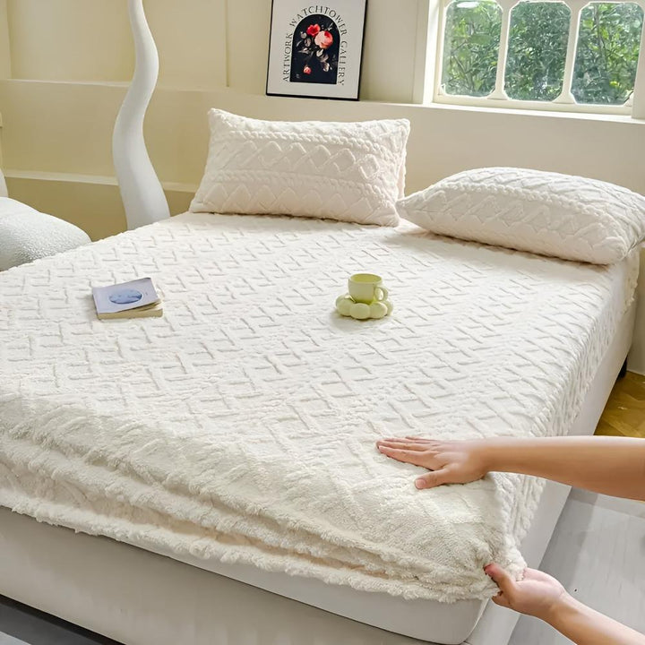Quilted Velvet Sherpa Deep Pocket Bed Sheet Set, With or Without Pillowcases | Quilted Sherpa Warmth for Winter | Bedding Sets