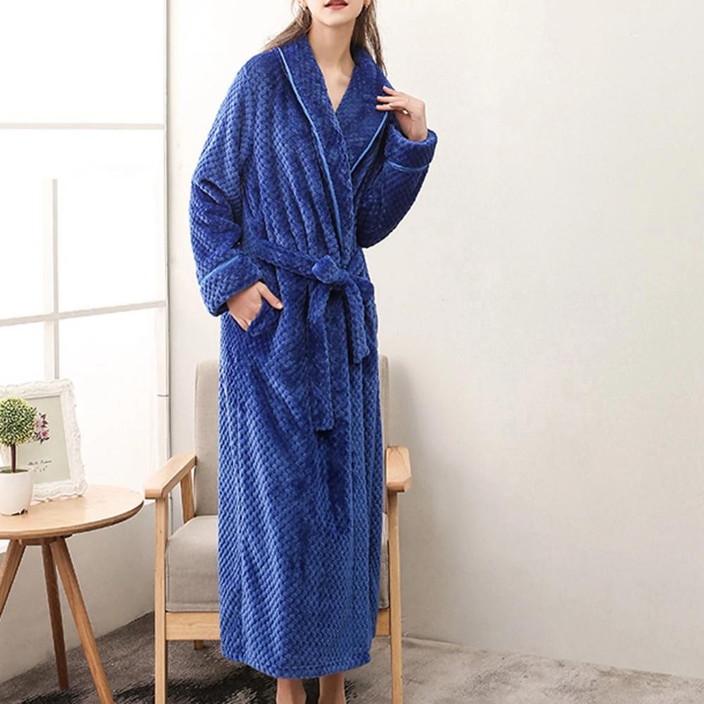 Unisex Fleece Winter Bathrobe with Pockets in Soft Plush Fabric | Warm Fleece for Cold Mornings | Robes