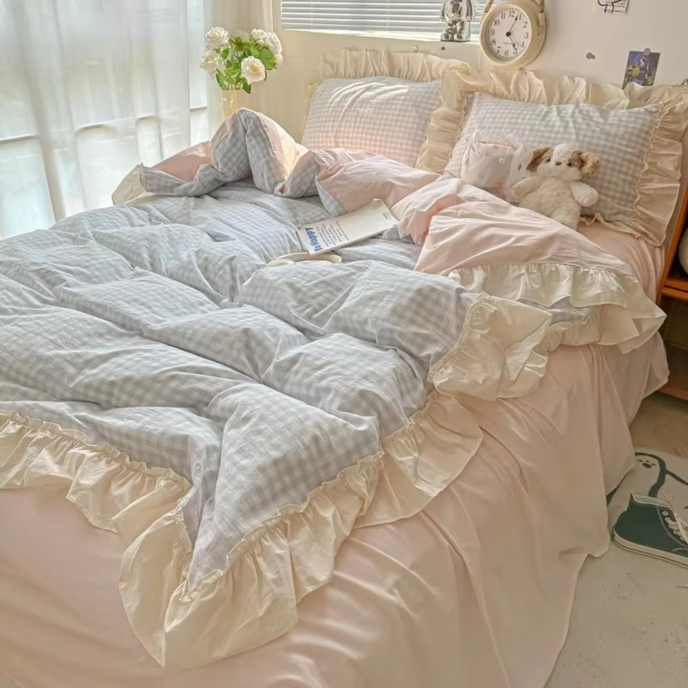 Ruffled Edge Gingham Check Bedding Set with Duvet Cover and Pillowcases | Ruffled Gingham for Cottage Style | Bedding Sets