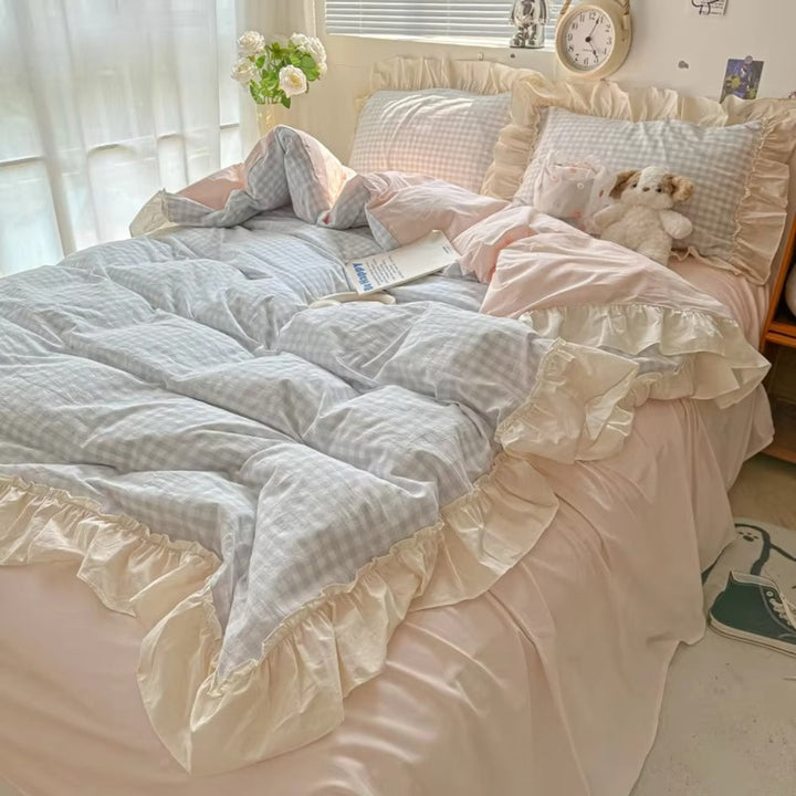 Ruffled Edge Gingham Check Bedding Set with Duvet Cover and Pillowcases | Ruffled Gingham for Cottage Style | Bedding Sets