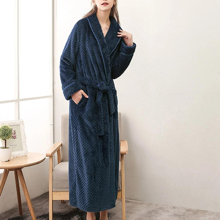 Unisex Fleece Winter Bathrobe with Pockets in Soft Plush Fabric | Warm Fleece for Cold Mornings | Robes
