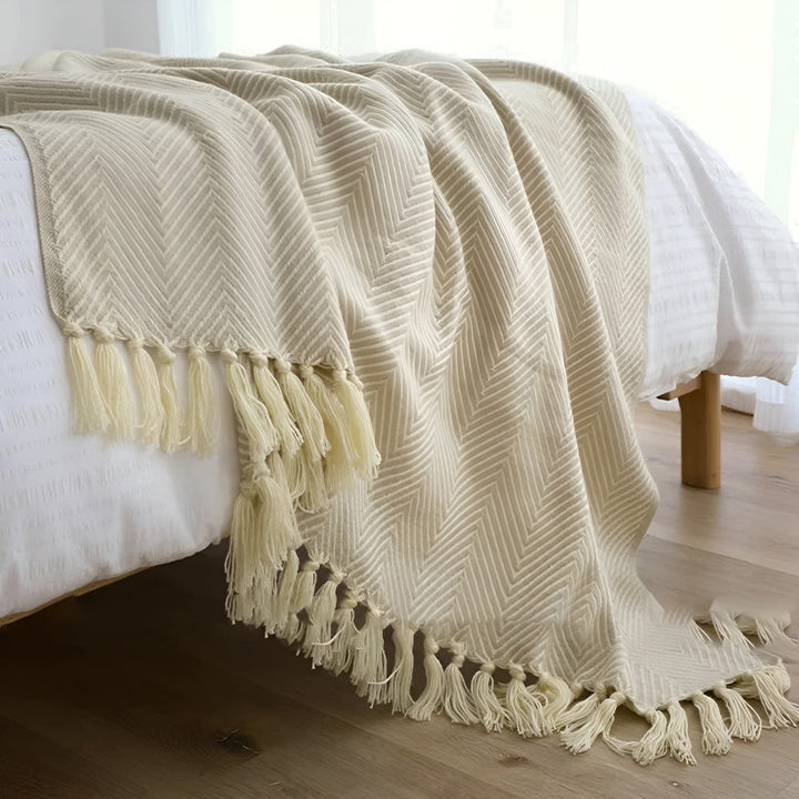 Herringbone Tassel Microfiber Knit Blanket for Sofa and Travel | Herringbone Weave with Tassels | Throw Blankets