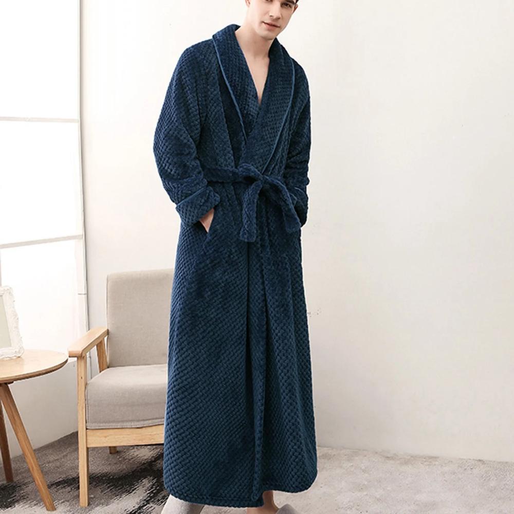 Unisex Fleece Winter Bathrobe with Pockets in Soft Plush Fabric | Warm Fleece for Cold Mornings | Robes