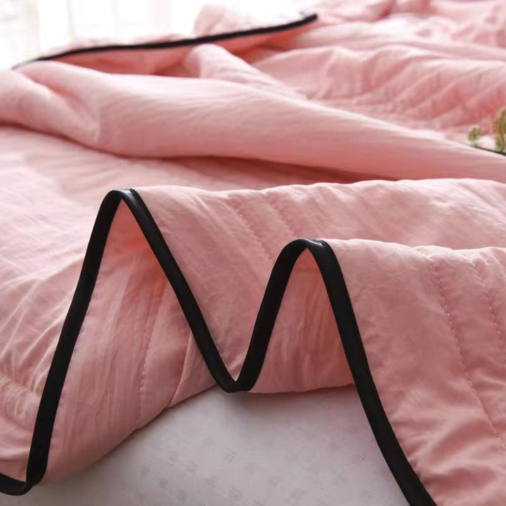 Ice Cooling Blanket for Hot Sleepers, Lightweight and Machine Washable | Cool-Touch Cover for Warm Sleepers | Throw Blankets