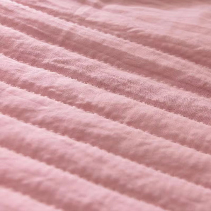 Ice Cooling Blanket for Hot Sleepers, Lightweight and Machine Washable | Cool-Touch Cover for Warm Sleepers | Throw Blankets