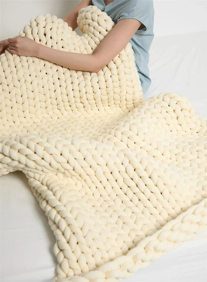Handmade Chunky Knit Weighted Throw Blanket in Four Sizes from 1 kg to 8 kg | Weighted Chunky Knit Throw | Weighted Blankets