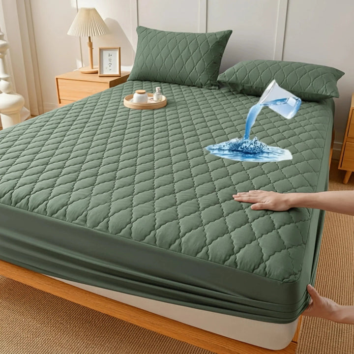 Waterproof Mattress Pad for Beds and Spills in Five Colours | Spill Protection Under Your Sheet | Mattress Protectors