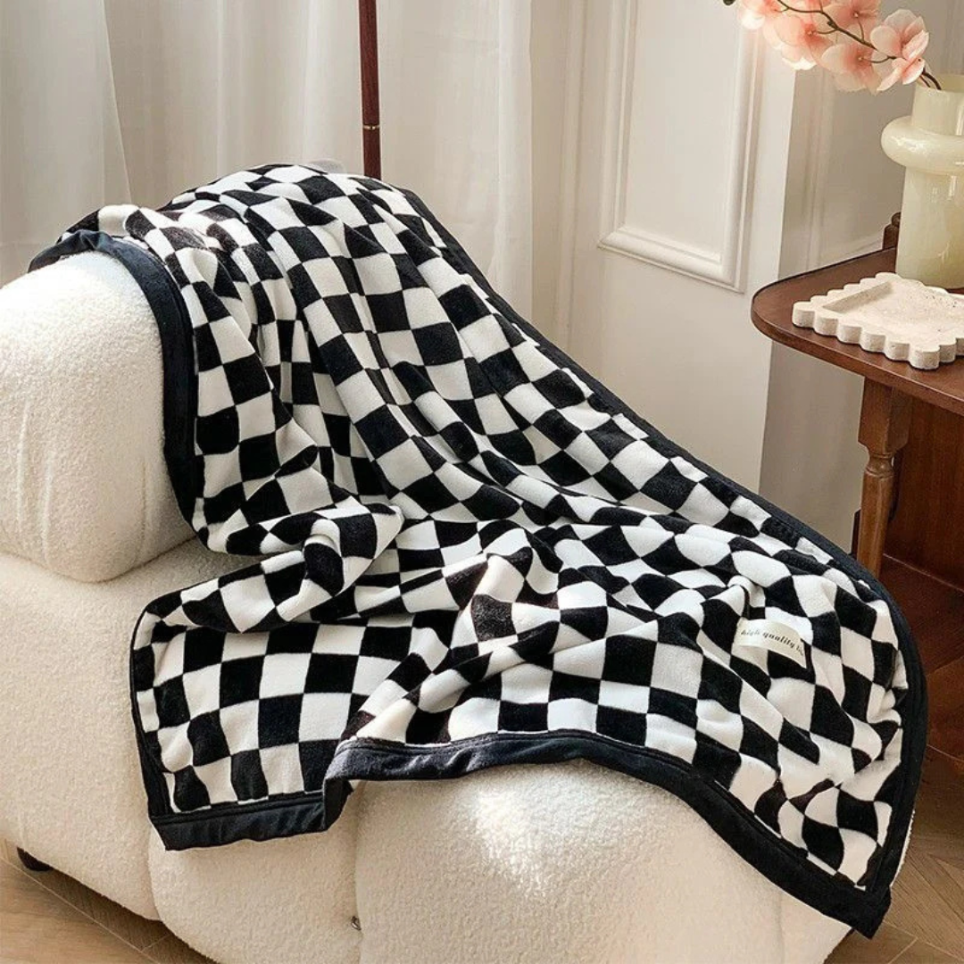 Warm Plaid Flannel Throw Blanket, Machine Washable at 30 Degrees, Four Sizes | Warm Plaid Flannel for Cold Evenings | Throw Blankets