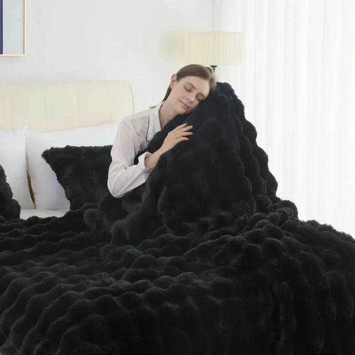 Reversible Faux Rabbit Fur and Velvet Fleece Throw Blanket | Two Plush Sides, One Cosy Throw | Throw Blankets