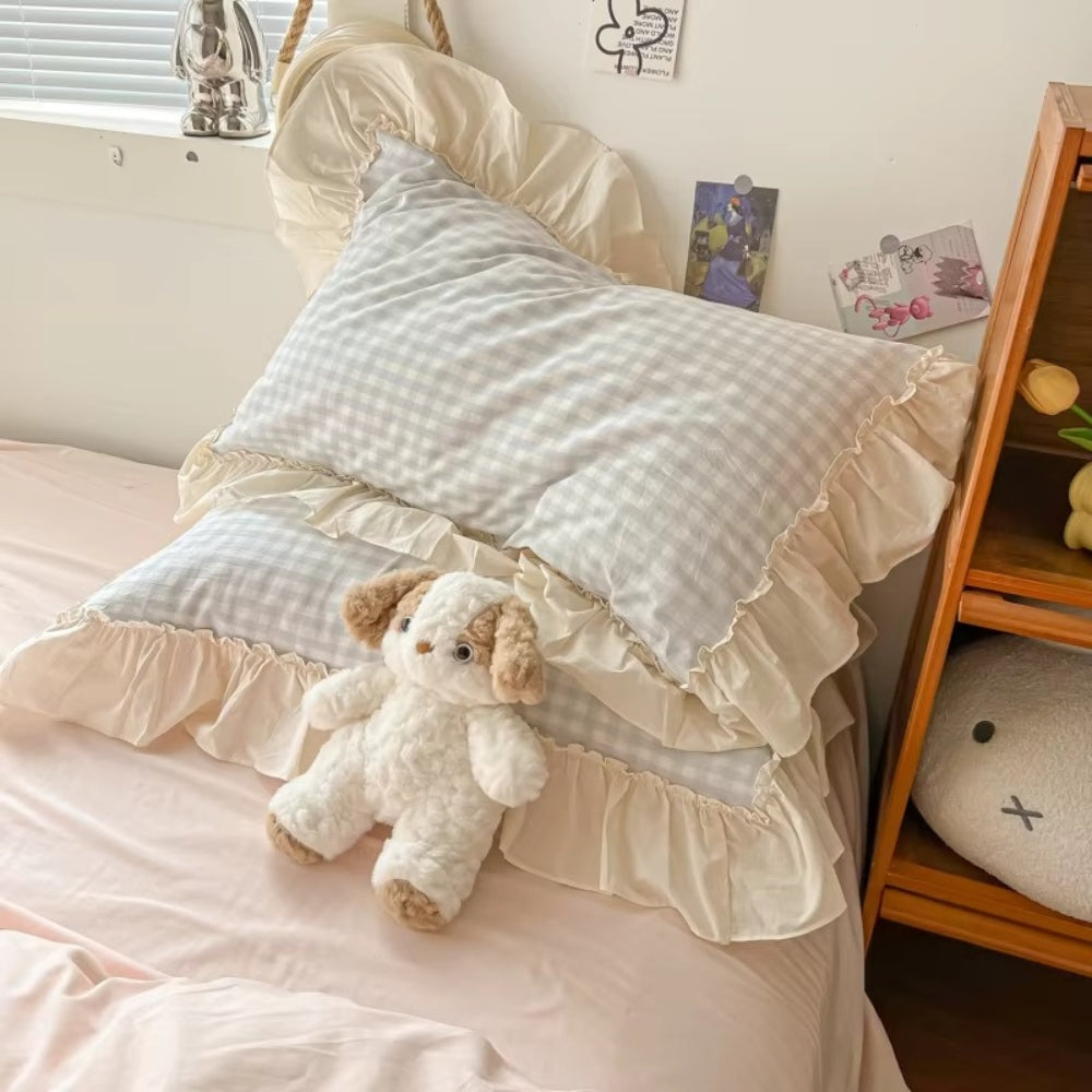 Ruffled Edge Gingham Check Bedding Set with Duvet Cover and Pillowcases | Ruffled Gingham for Cottage Style | Bedding Sets