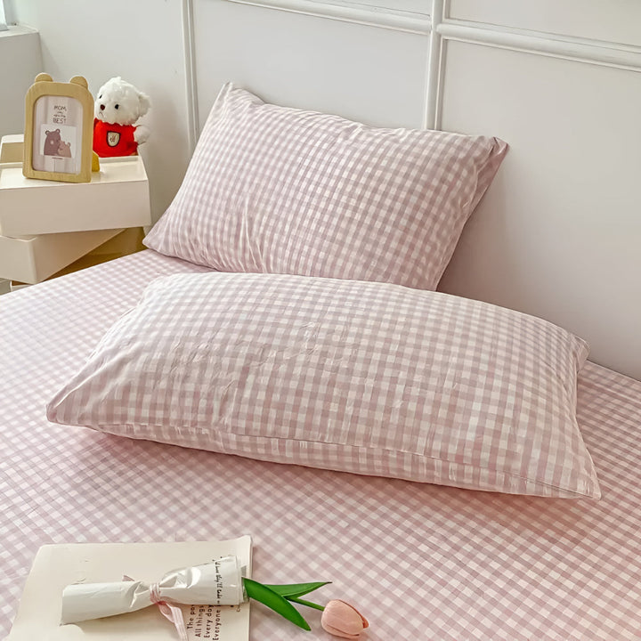 Soft Checkered Plaid Microfiber Pillowcases with Envelope Closure, Set of 2 | Cheerful Checks for Cozy Beds | Pillowcases