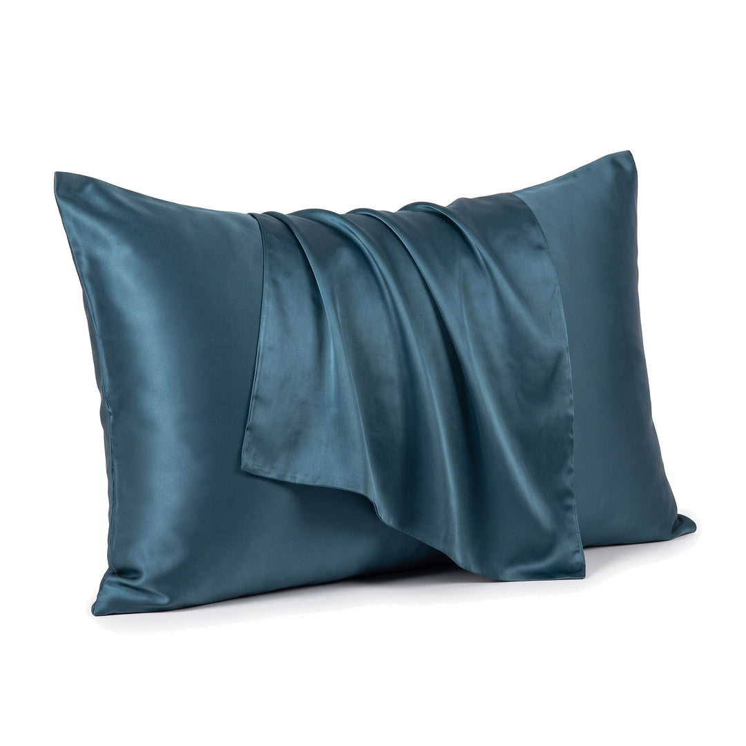 Smooth Natural Mulberry Silk Pillowcase for Hair and Skin | Silky Feel for Gentle Nights | Pillowcases