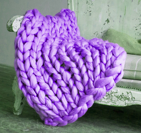 Super Thick Chunky Knit Blanket in Soft Microfibre Blend, Six Colours | Super-Chunky Knit for Snuggling | Throw Blankets
