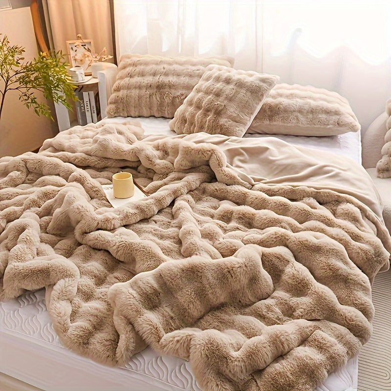 Premium Milk Fleece Throw Blanket with Rabbit Fur Feel | Rabbit-Soft Fleece for Every Season | Throw Blankets
