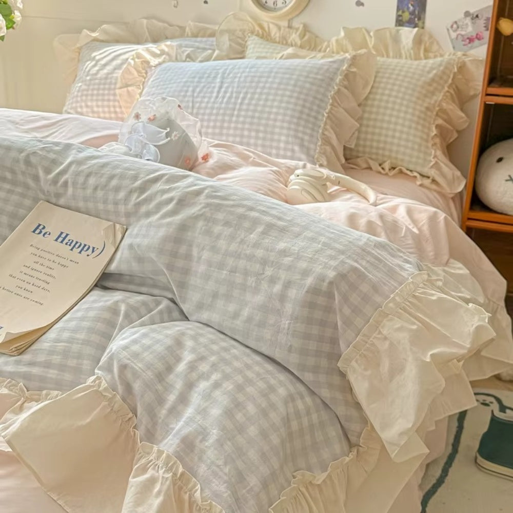 Ruffled Edge Gingham Check Bedding Set with Duvet Cover and Pillowcases | Ruffled Gingham for Cottage Style | Bedding Sets