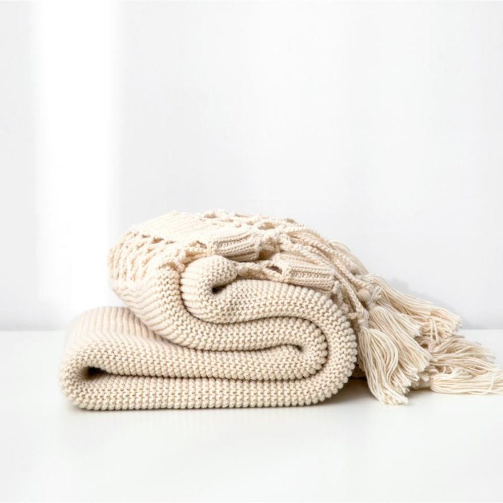 Knit Woven Tassel Throw Blanket in Calming Colours | Boho Knit Texture with Tassels | Throw Blankets