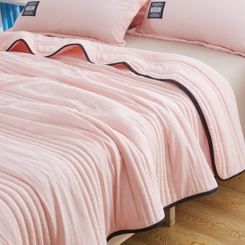 Ice Cooling Blanket for Hot Sleepers, Lightweight and Machine Washable | Cool-Touch Cover for Warm Sleepers | Throw Blankets