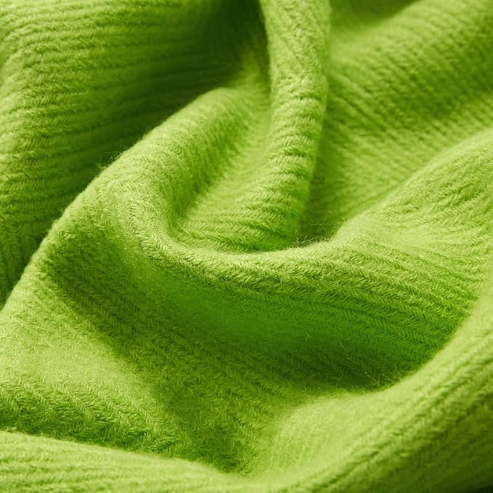 Chunky Knit Throw Blanket with Tassel Edges in Soft Acrylic | Chunky Knit Texture and Tassels | Throw Blankets