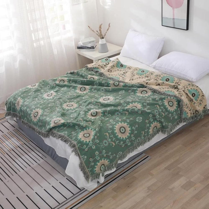 Reversible Retro Mandala Cotton Blanket in Green or Red | Retro Mandala, Everyday Cotton | Throw Blankets