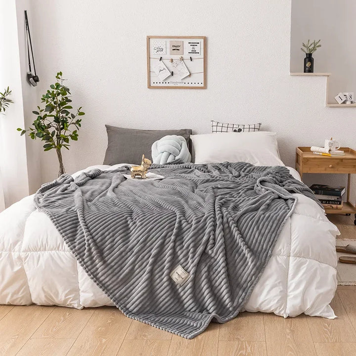 Thick Flannel Autumn Blanket in Six Colours and Five Sizes for Chilly Nights | Thick Flannel for Chilly Autumn Nights | Throw Blankets