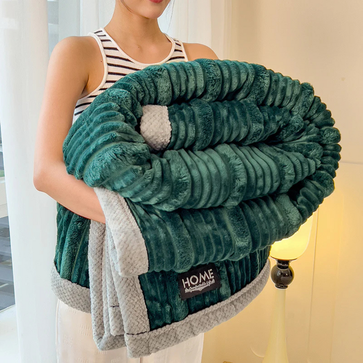 Warm Plush Fleece Blanket for Bed, Couch and Outdoors | Light Fleece Warmth for All Seasons | Fleece Blankets