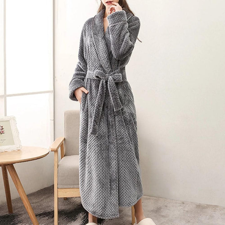 Unisex Fleece Winter Bathrobe with Pockets in Soft Plush Fabric | Warm Fleece for Cold Mornings | Robes