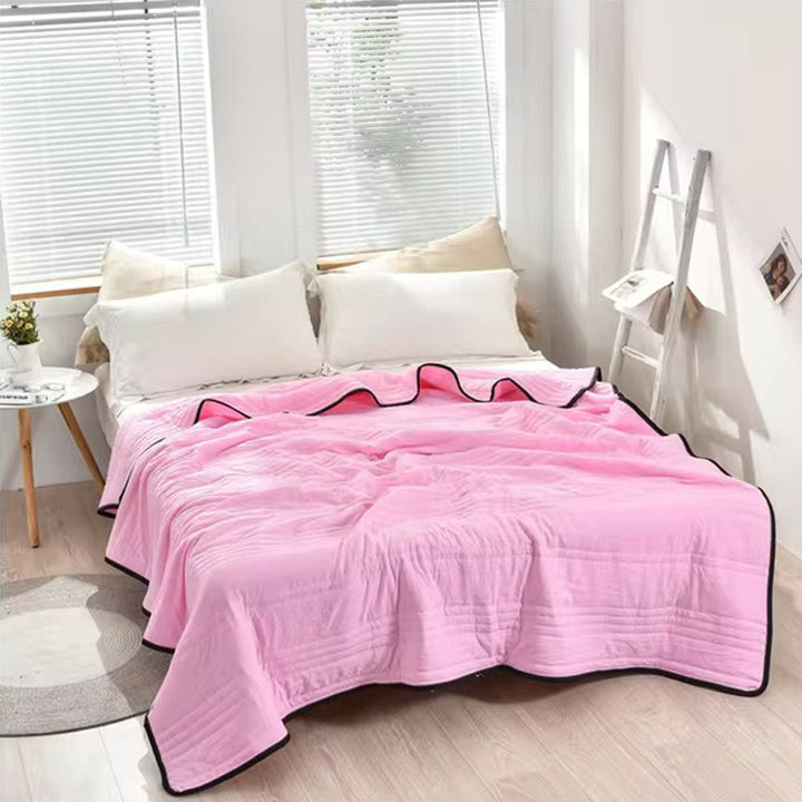Ice Cooling Blanket for Hot Sleepers, Lightweight and Machine Washable | Cool-Touch Cover for Warm Sleepers | Throw Blankets