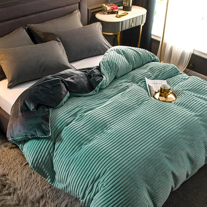 Soft Fleece Duvet Cover Set with Pillowcases in Six Colours and Sizes | Plush Fleece Bedding for Winter | Bedding Sets