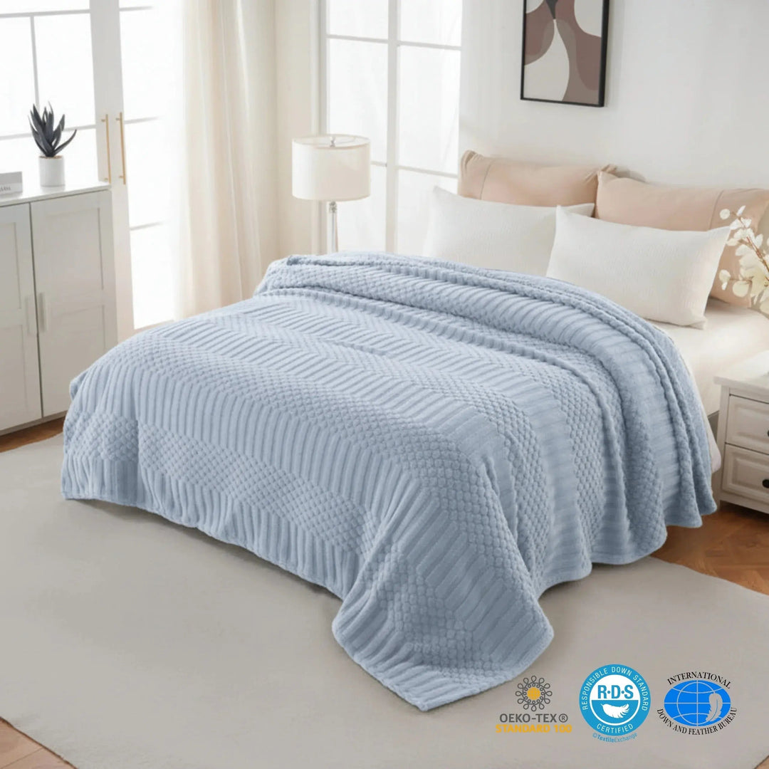 Soft Fleece Throw Blanket for Sofa, Couch and Bed | Plush Warmth for Every Room | Throw Blankets
