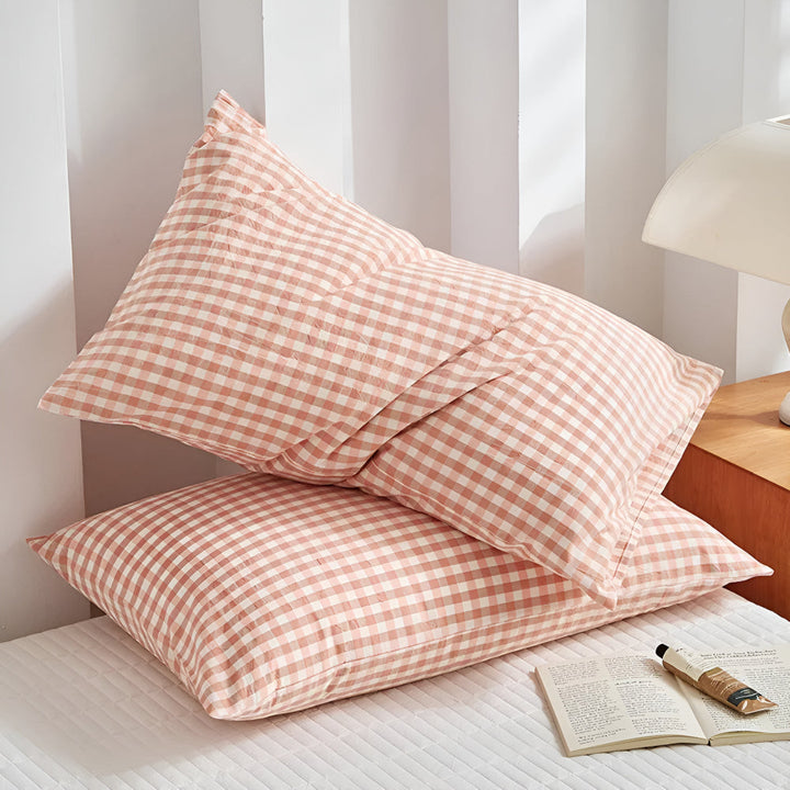 Soft Checkered Plaid Microfiber Pillowcases with Envelope Closure, Set of 2 | Cheerful Checks for Cozy Beds | Pillowcases