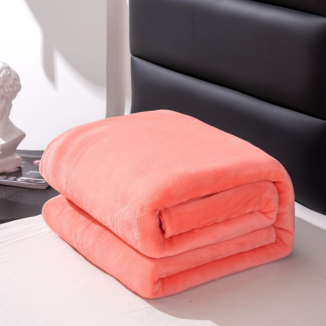 Soft Polyester Flannel Blanket for Couch, Bed and Camping in Six Sizes | Soft Flannel for All Seasons | Throw Blankets