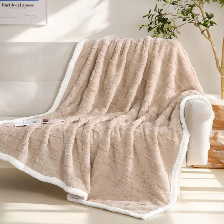 Sherpa Flannel Throw Blanket with Fluffy Reverse Side | Medium-Weight Cozy Layer | Throw Blankets