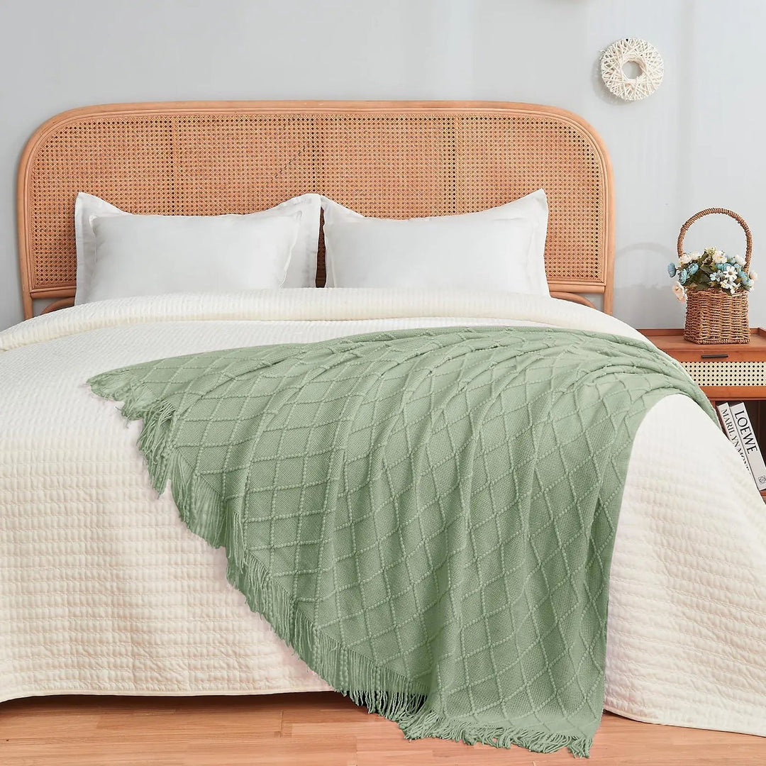 Nordic Knitted Throw Blanket with Tassels, 130 x 230 cm | Textured Style and Warmth | Throw Blankets