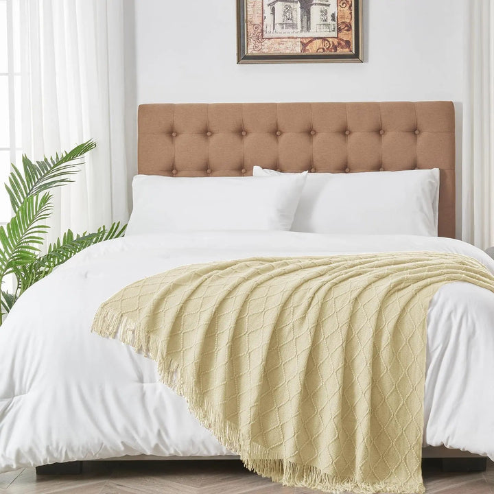 Nordic Knitted Throw Blanket with Tassels, 130 x 230 cm | Textured Style and Warmth | Throw Blankets