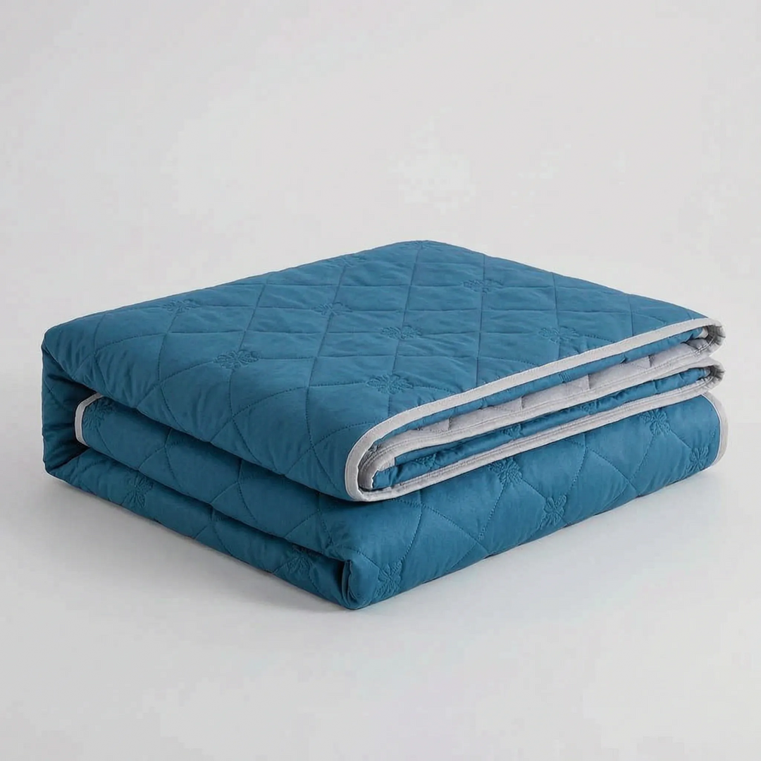 Lightweight Quilted Summer Throw Blanket with Silky Cooling Feel | Silky Quilted Cooling for Hot Sleepers | Cooling Blankets