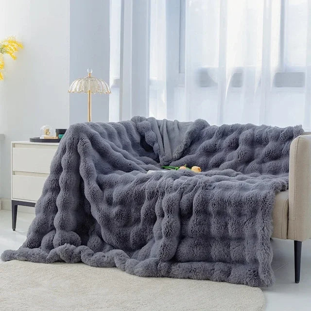 Super Soft Plush Fleece Blanket for Bed, Sofa and Living Room | Silky Soft Fleece Warmth | Fleece Blankets