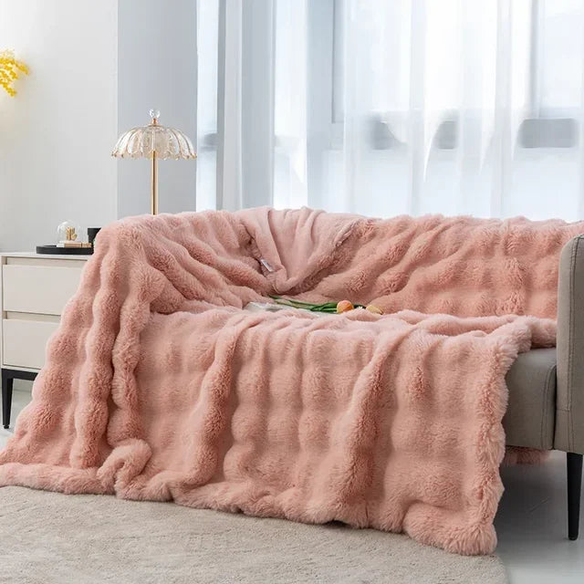 Super Soft Plush Fleece Blanket for Bed, Sofa and Living Room | Silky Soft Fleece Warmth | Fleece Blankets