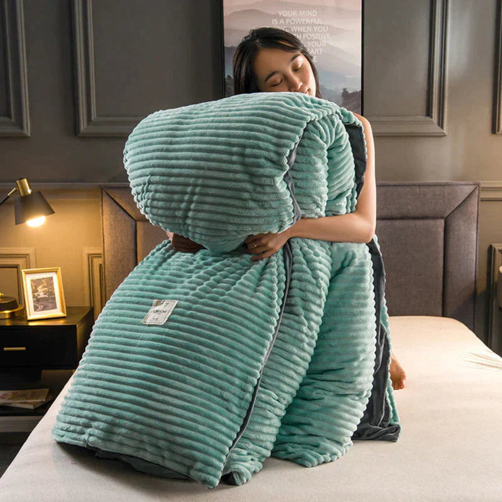 Soft Fleece Duvet Cover Set with Pillowcases in Six Colours and Sizes | Plush Fleece Bedding for Winter | Bedding Sets