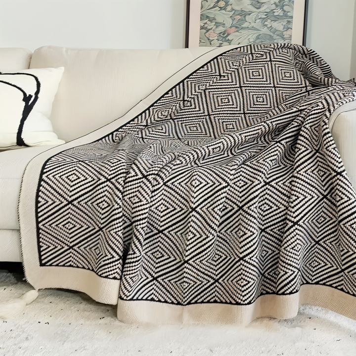 Black and White Geometric Fleece Blanket for Sofa and Bed | Geometric Fleece for Modern Rooms | Fleece Blankets