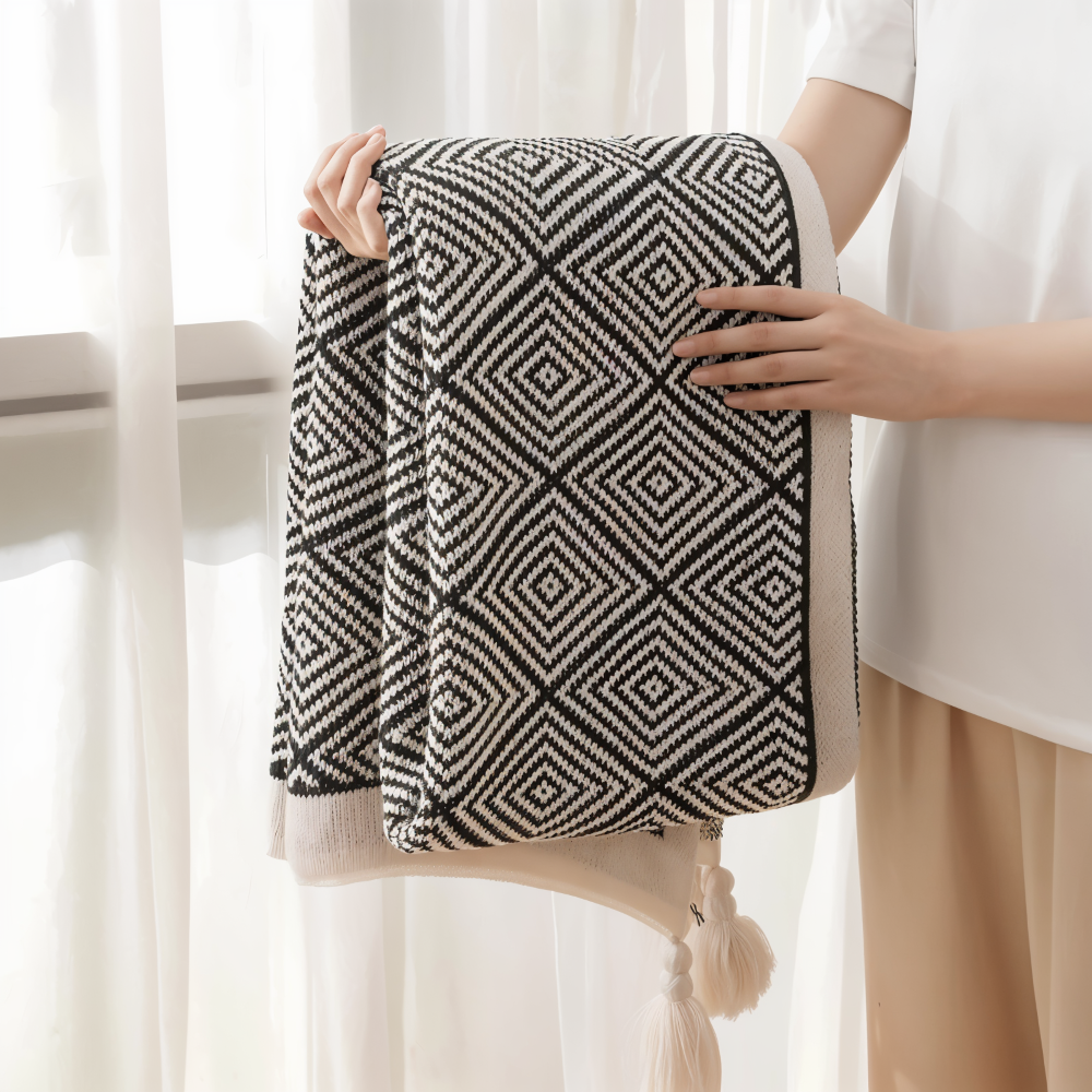 Black and White Geometric Fleece Blanket for Sofa and Bed | Geometric Fleece for Modern Rooms | Fleece Blankets