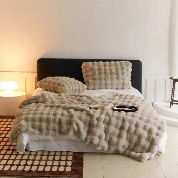 Fluffy Bubble Texture Winter Blanket for Sofa and Bed | Fluffy Bubble Texture Warmth | Throw Blankets